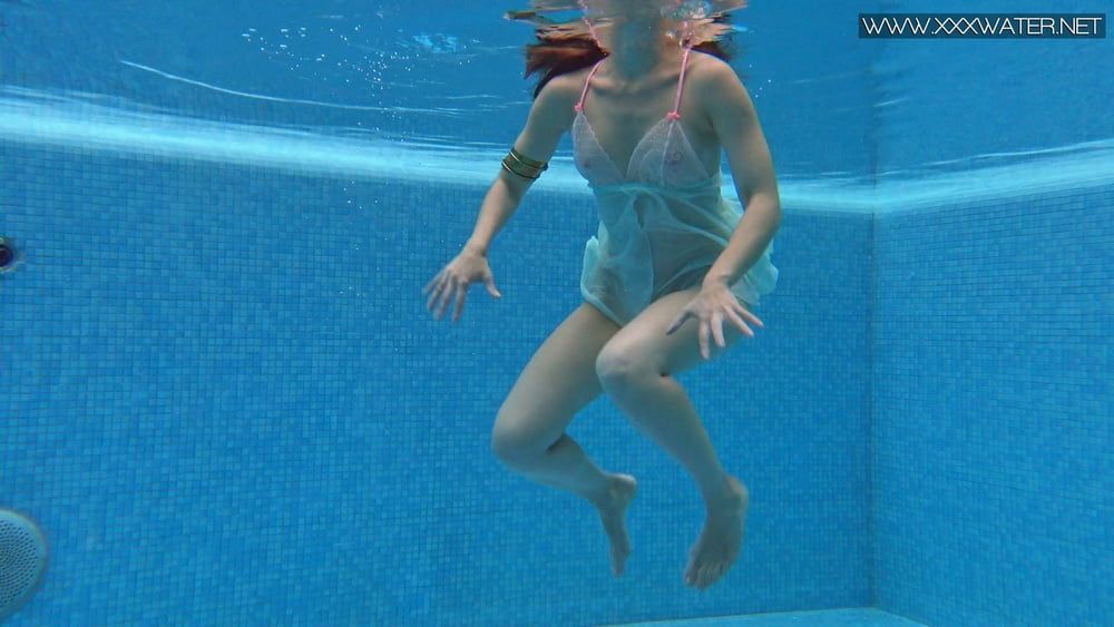 LIZI VOGUE UNDERWATER SWIMMING POOL #12