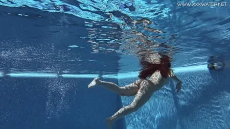 diana rius pt   underwatershow pool erotics         