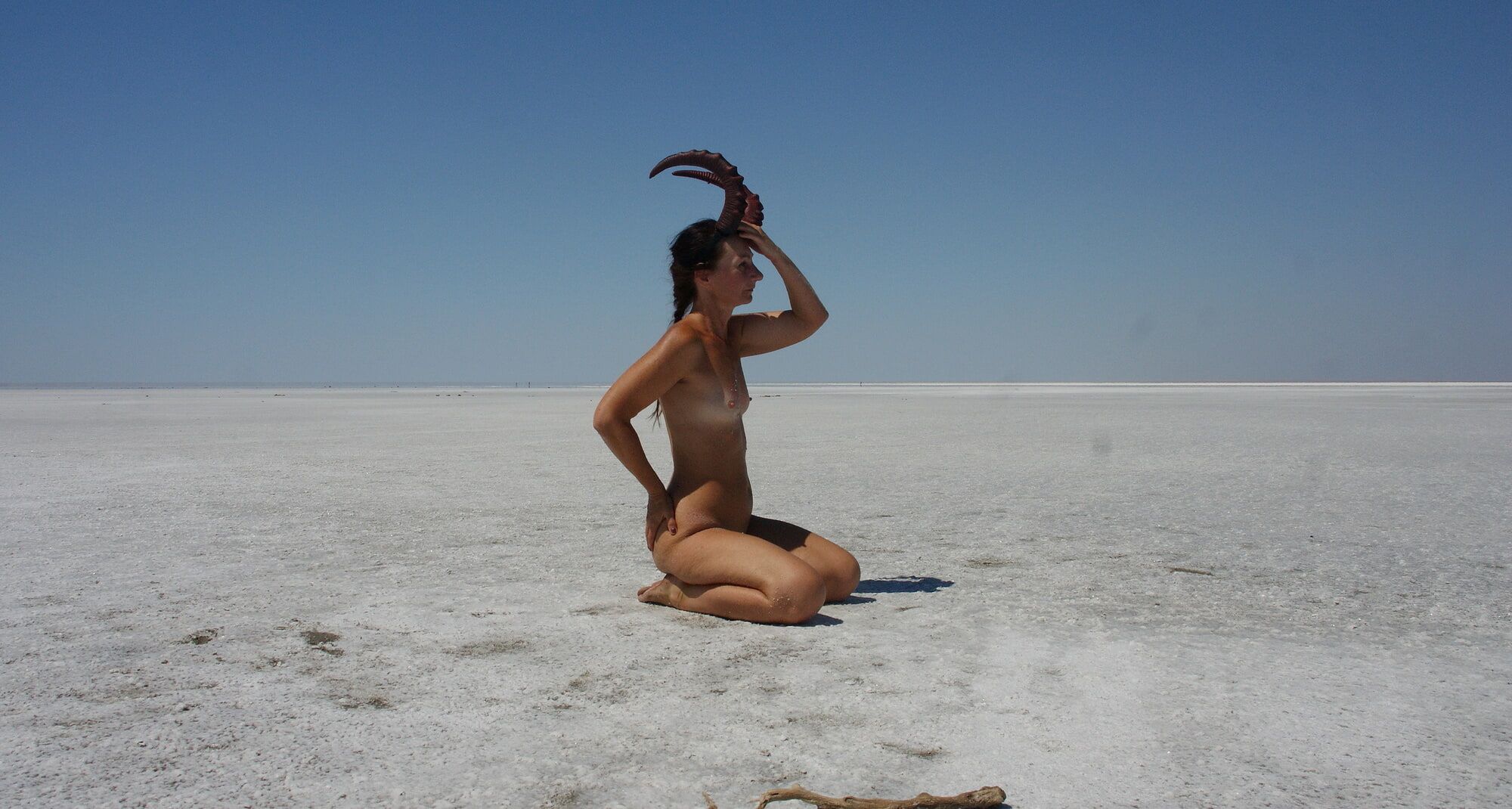 Standing on laps naked on the salt of the salt lake Elton #36