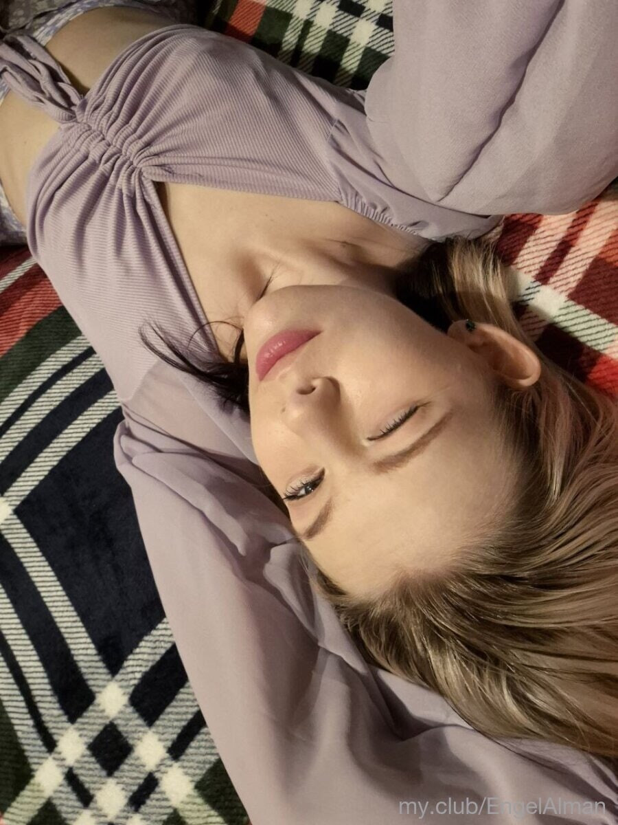 Lilian Free Photos #45