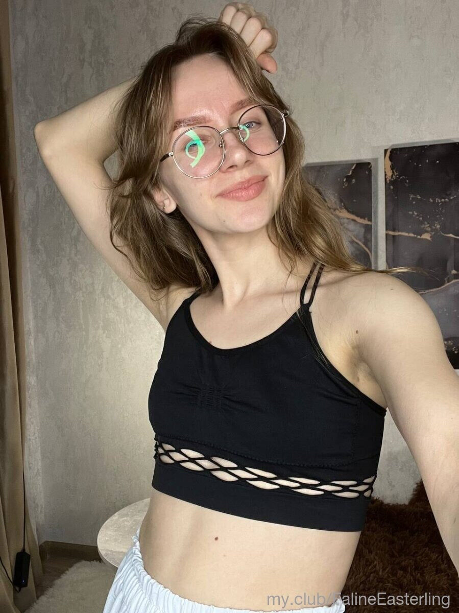 Ellen Free Photos #34