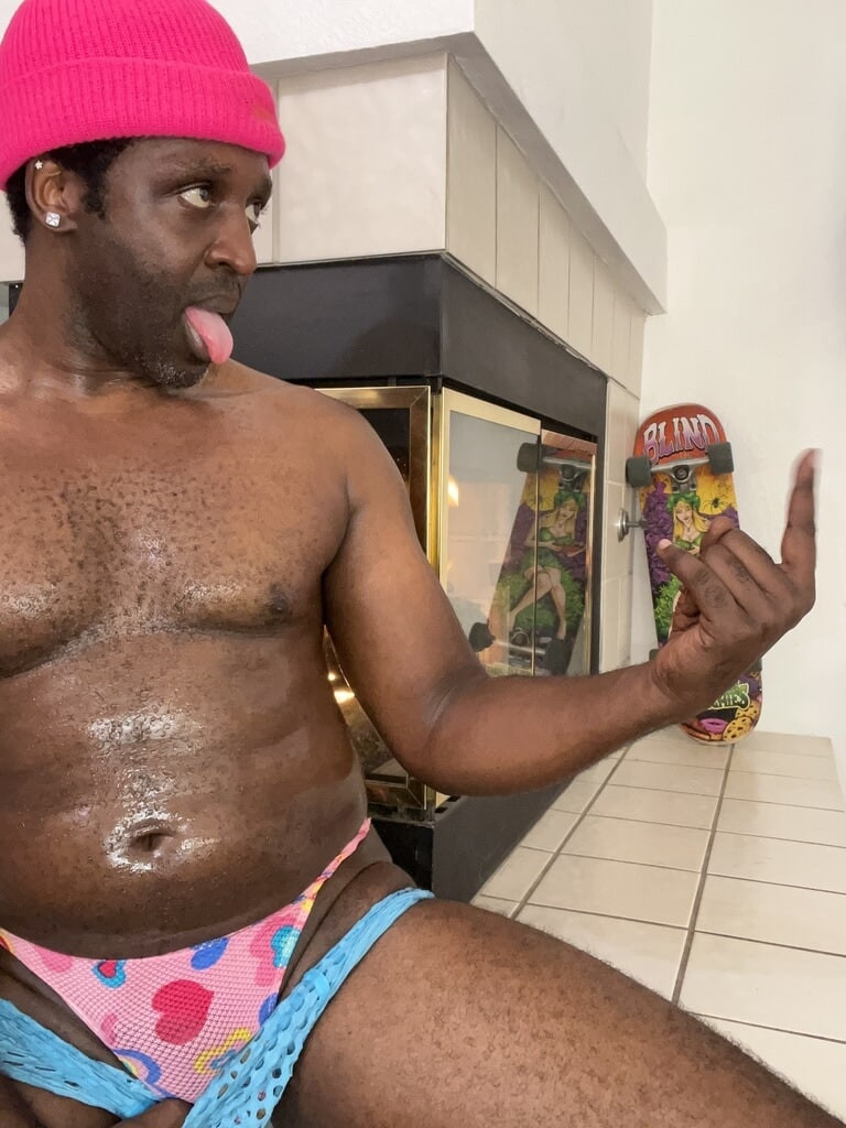 Vaaleanpunainen ja sininen