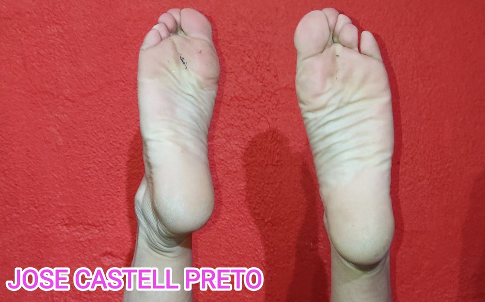 JOSE CASTELL PRETO FEET  #9