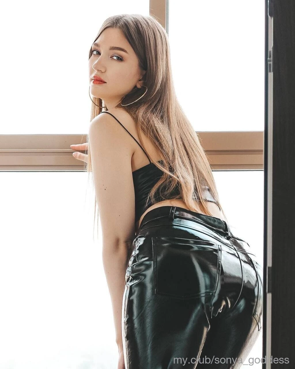 Findom Goddess Sonya Free Photos #11