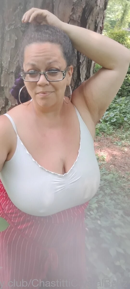 Chassie Free Photos #4