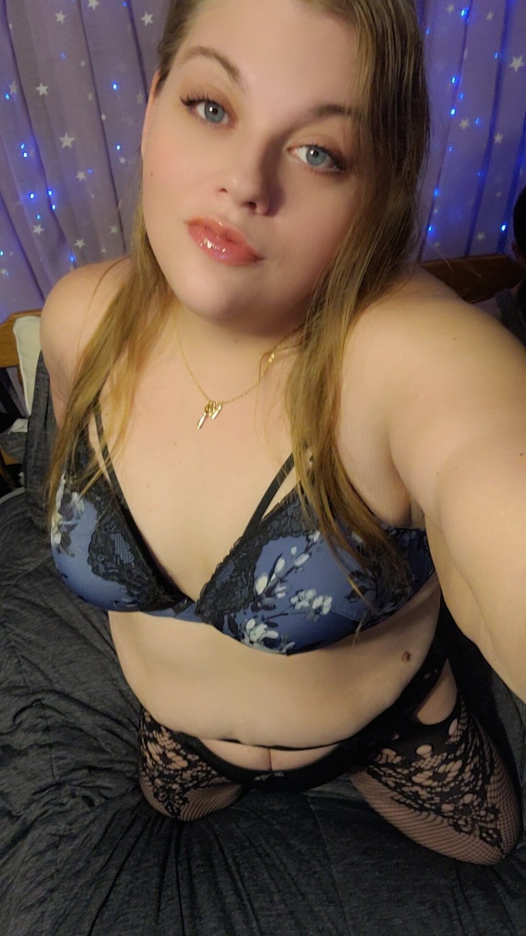Bbw playing in sexy blue lingerie and fishnets #19