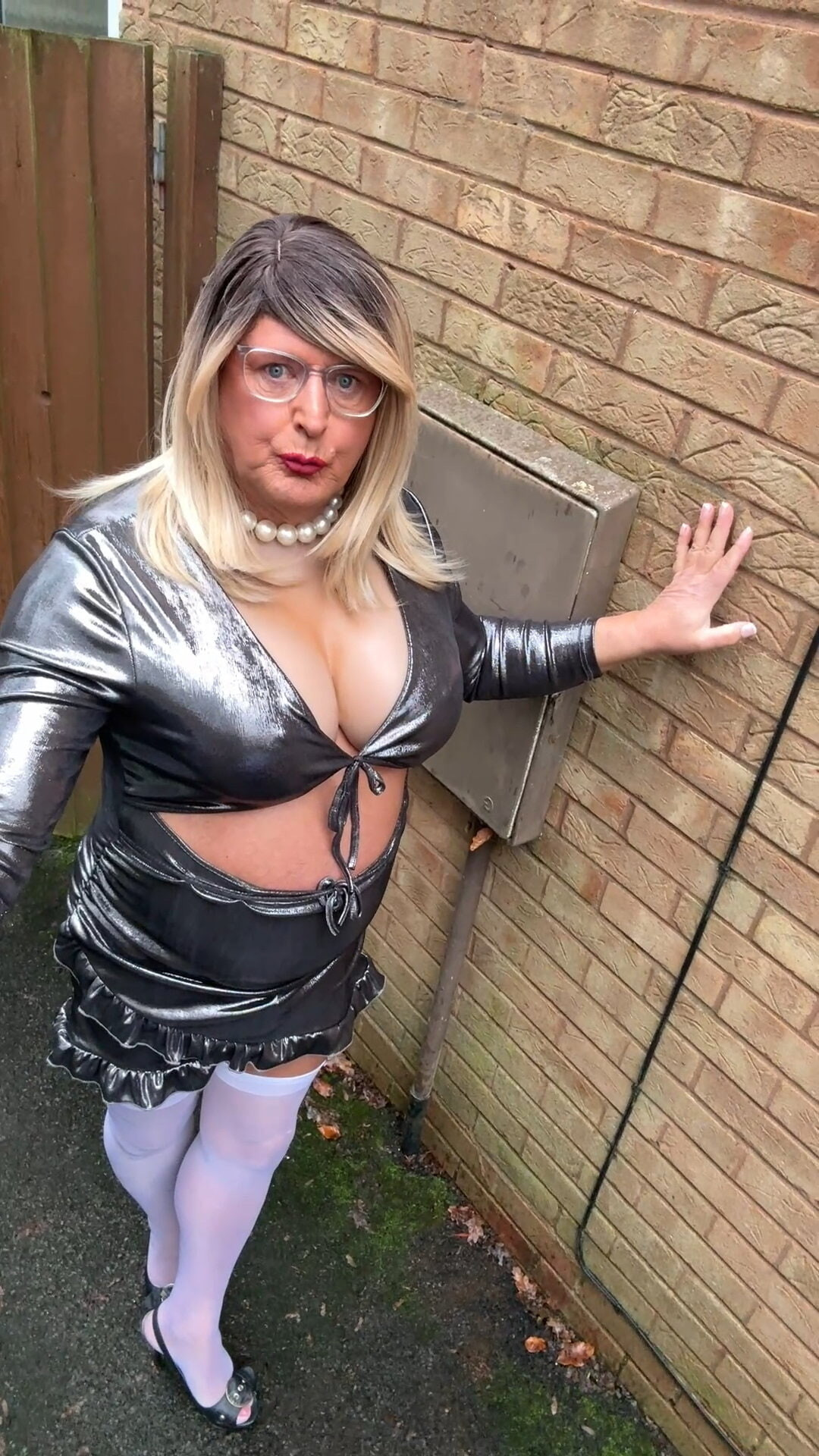 Sexy Crossdresser kellycd2022 in sexy dress and stockings  