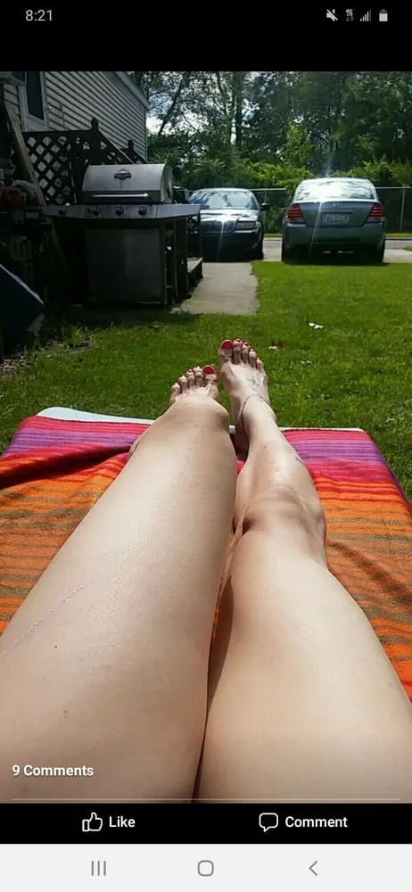 Nadia rose pretty feet