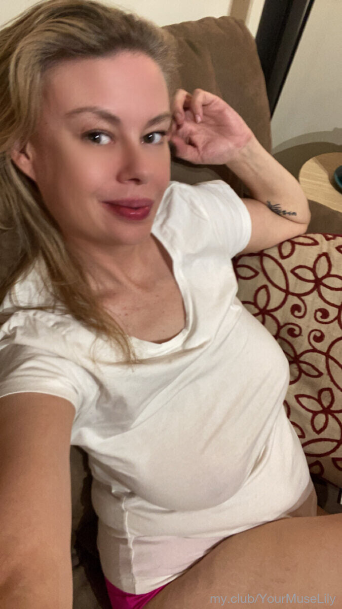 Lily Free Photos #15