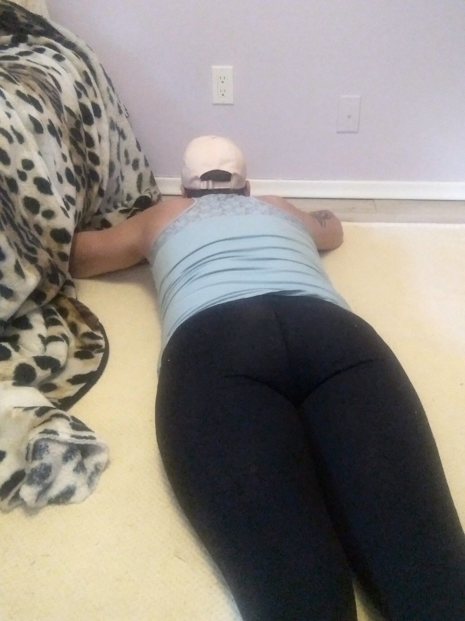 some tight leggings and a tight ass  #3