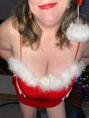 bbw wife sexy holiday         