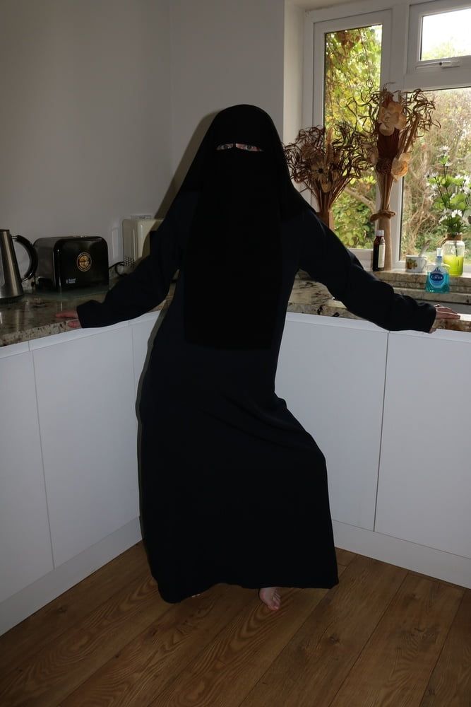 Burqa #8