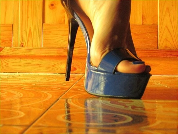 Sexy high heels and feet 💖 #22