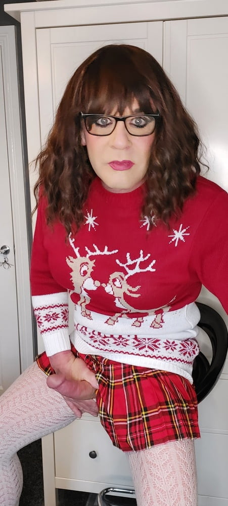 crossdressing juniper beri xmas #41