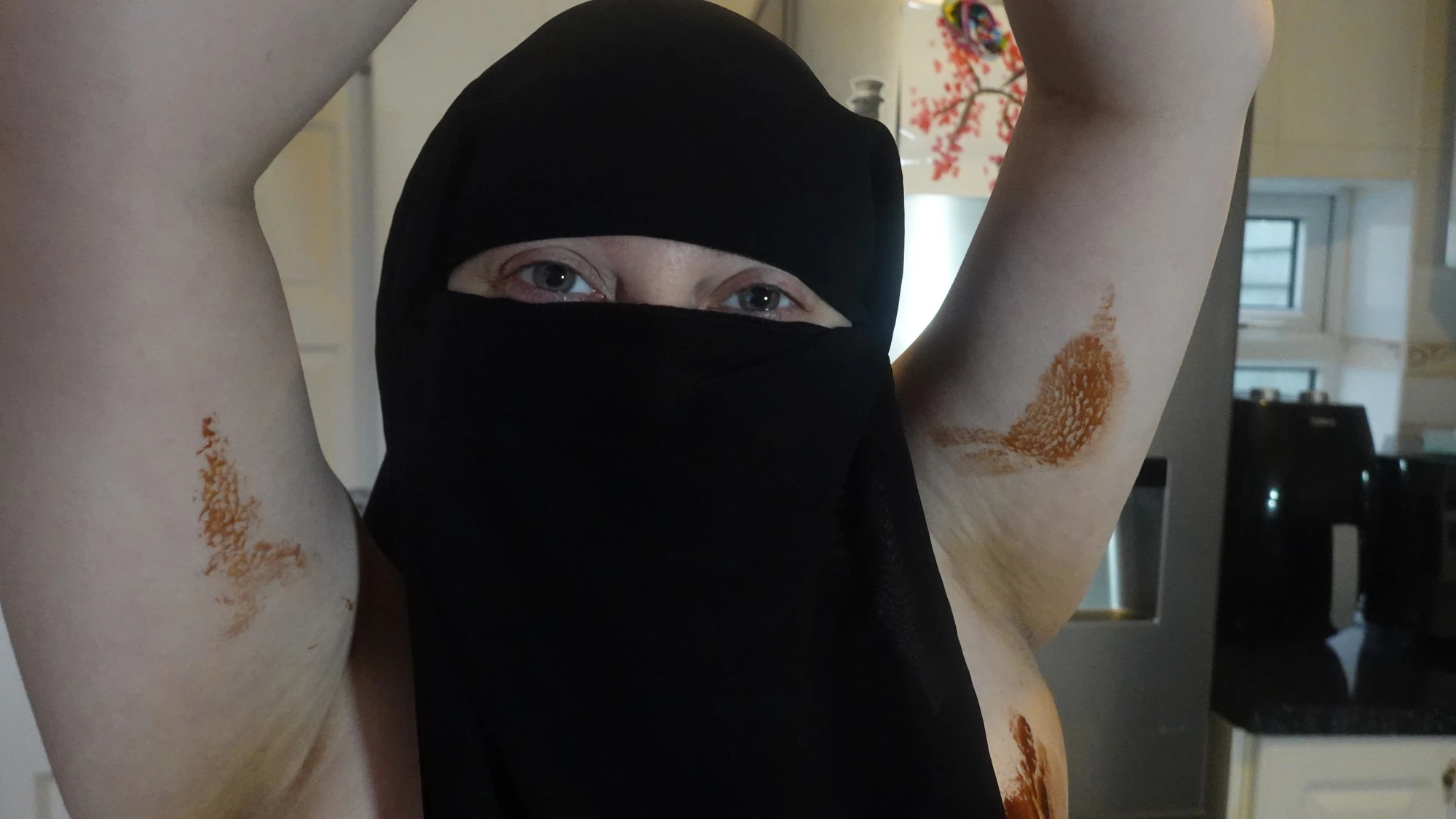 Niqab Naked chocolate sauce #30