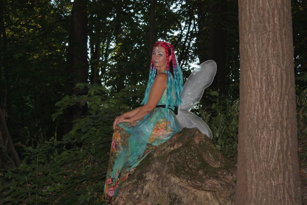 Fairy near the tree #7