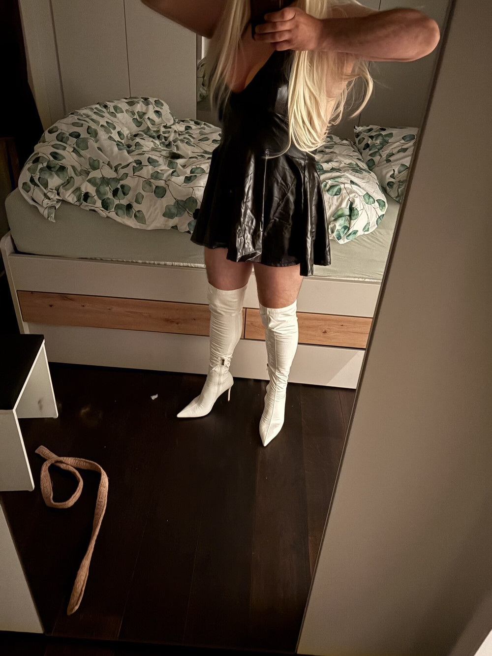 DWT in high Boots #11
