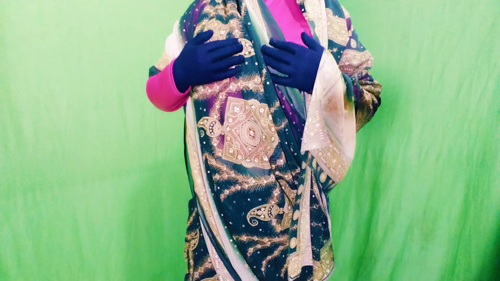 Indian beautiful saree sexy Bhabhi #7