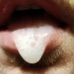 Cum on mounth