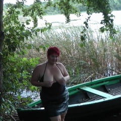 Big tits showing at the lake :-))