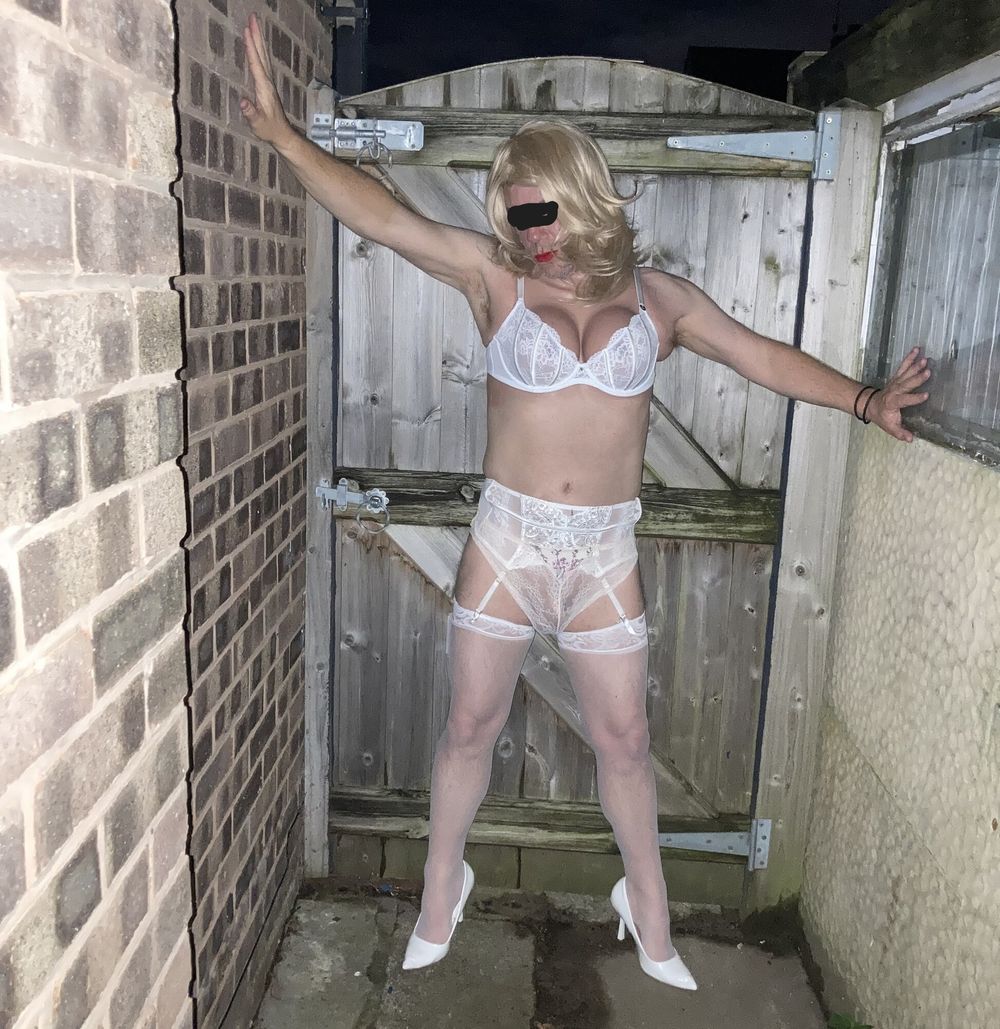 SuzieXX Alleyway Hooker Dress up  #5