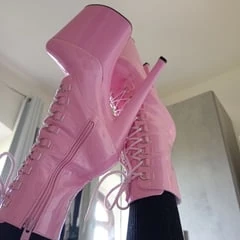 Pretty sexy ankle boots