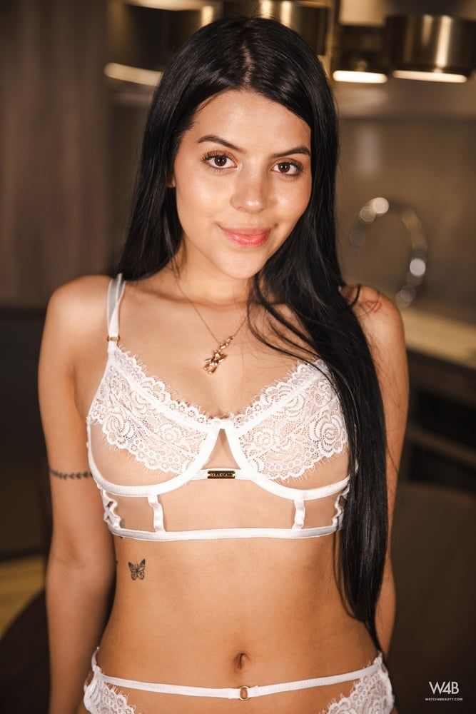 beautiful Salome is very curious to explore sexual adventure