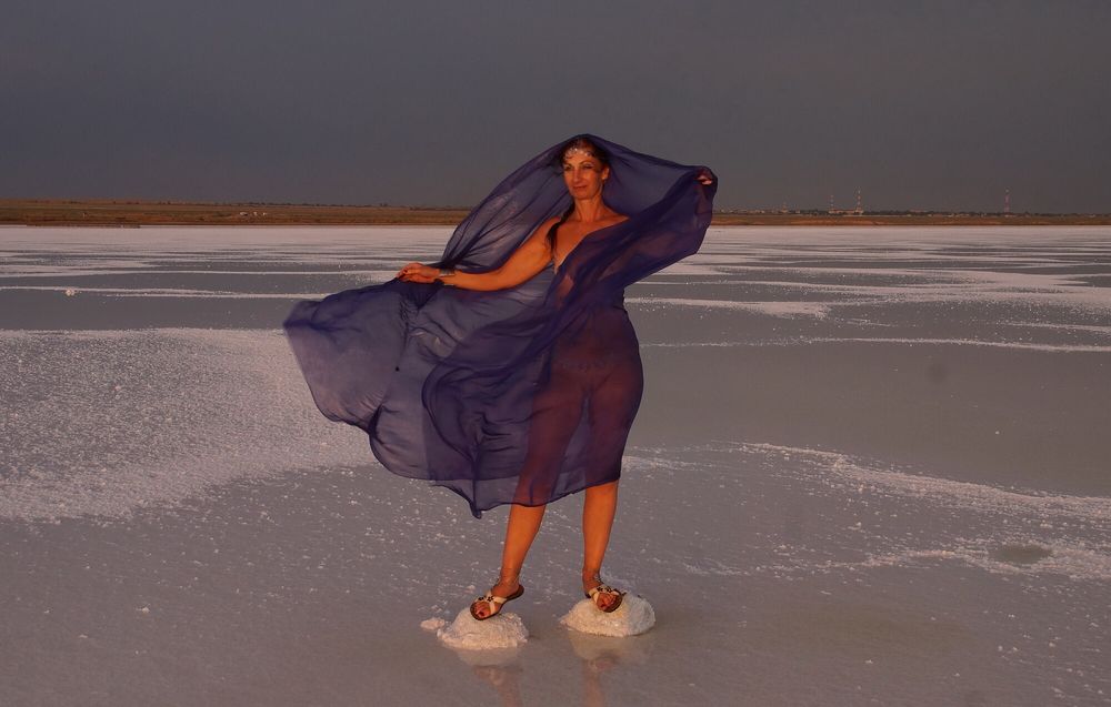 On Sunset-Light with DeepBlue Shawl on Salt- Lake #16