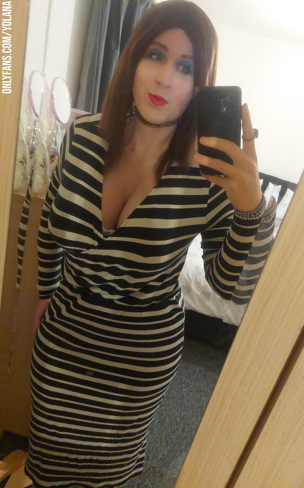 Mirror Selfies #9