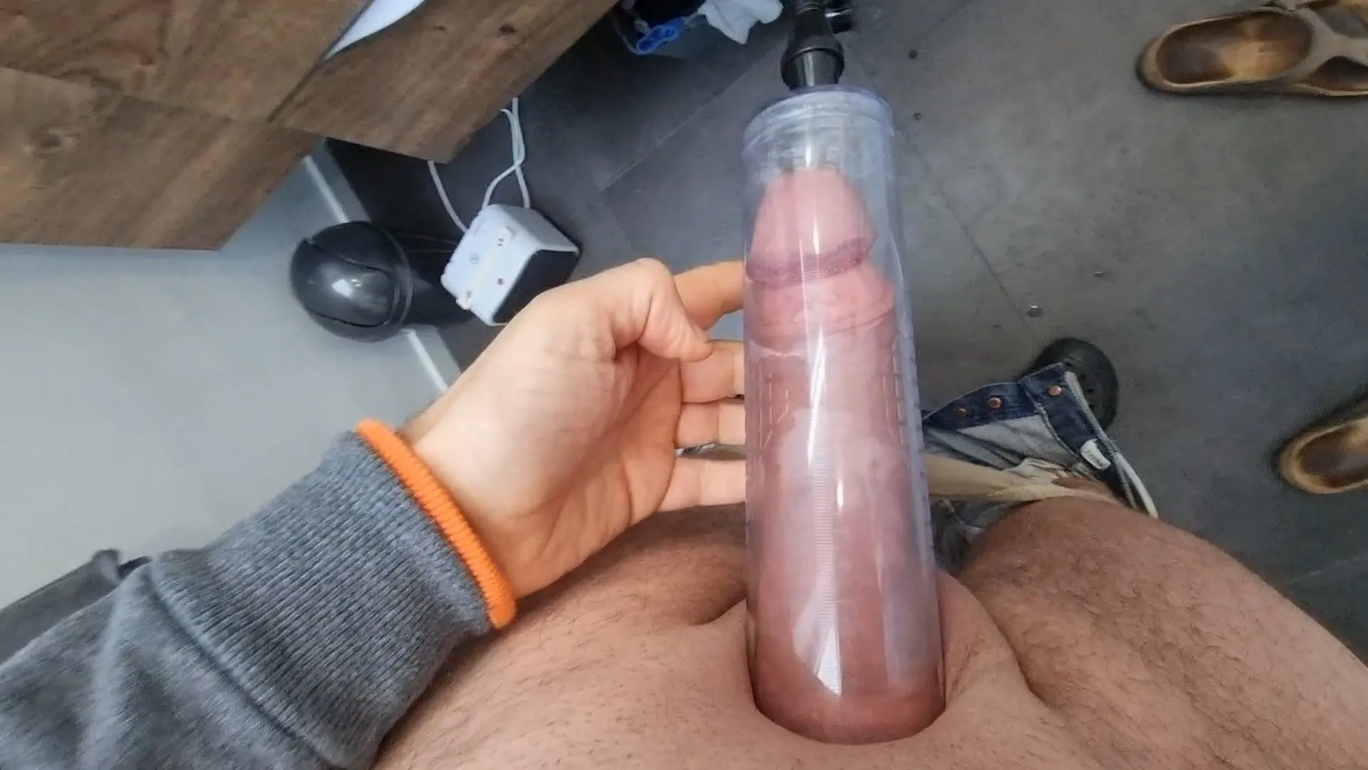 My big cock and the penispump