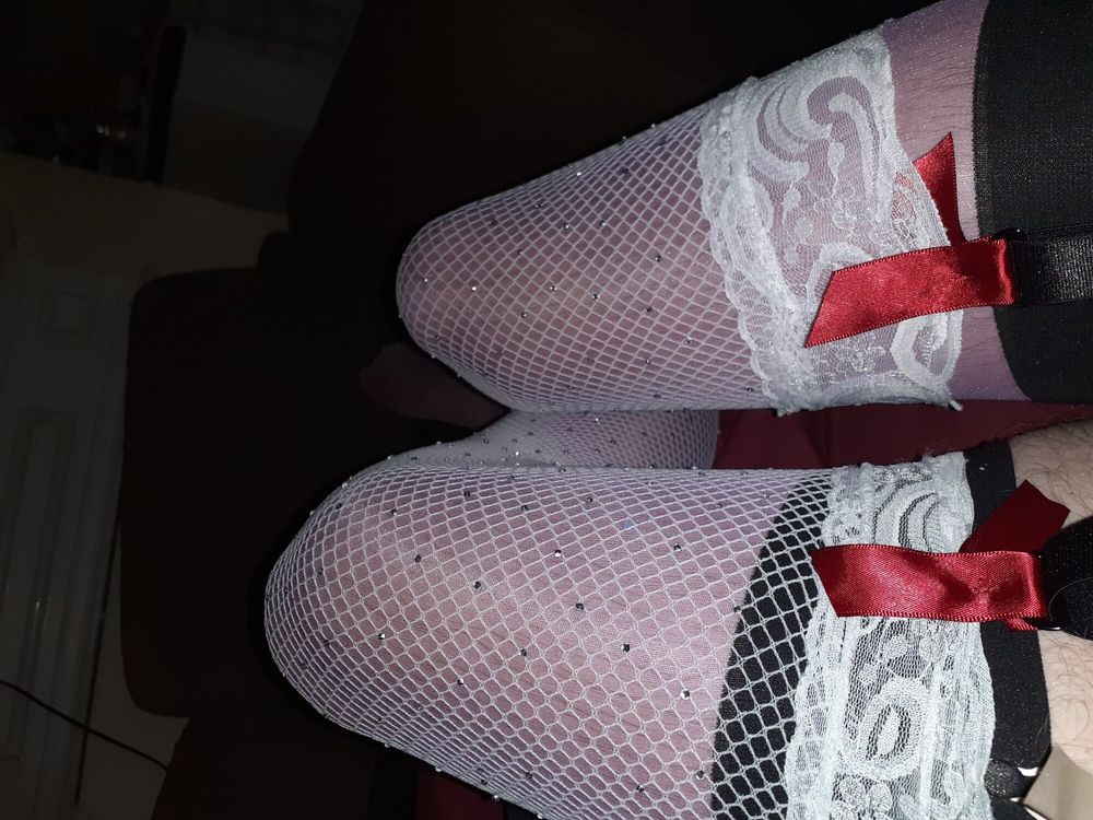 Left my girlfriend to become a male sissy 