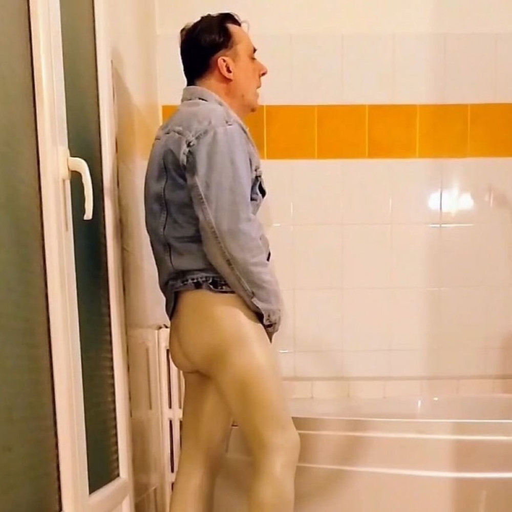 Fetish masturbation and dildo fuck in the bathroom #4