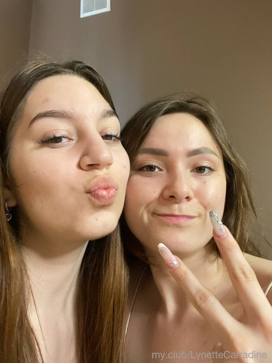 Blair with Gwen Free Photos #7