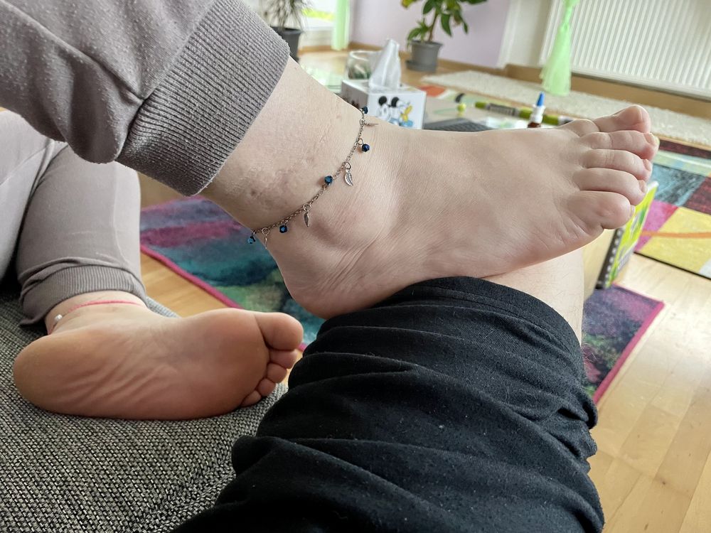 Amateur footfetish #14