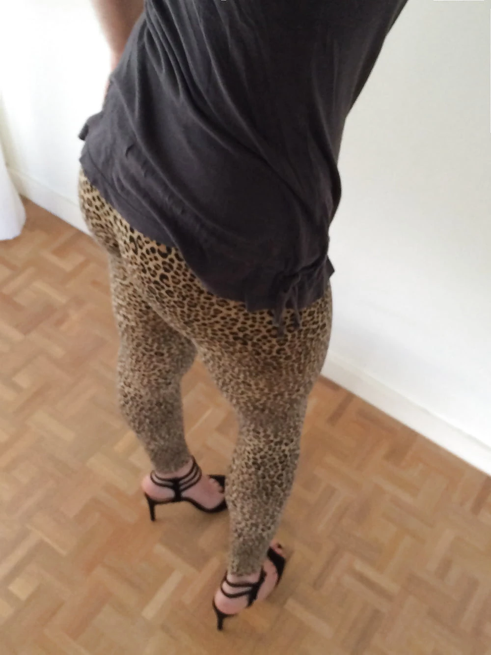 Leopard leggings &amp; black thong #3