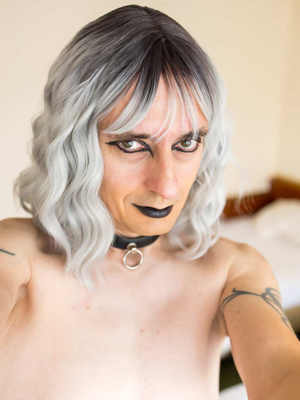 Lara Dark