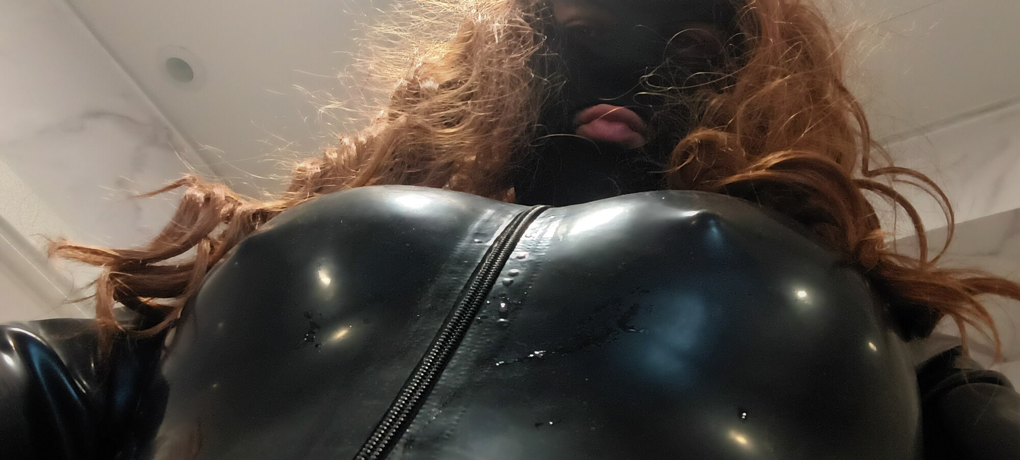 Latex   crosdress  #9
