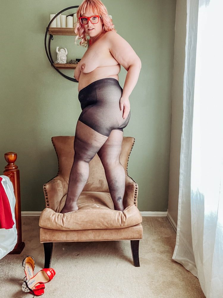 BBW Slides on Pantyhose over her fat thighs and thick belly #8