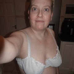 Wife takes selfies 