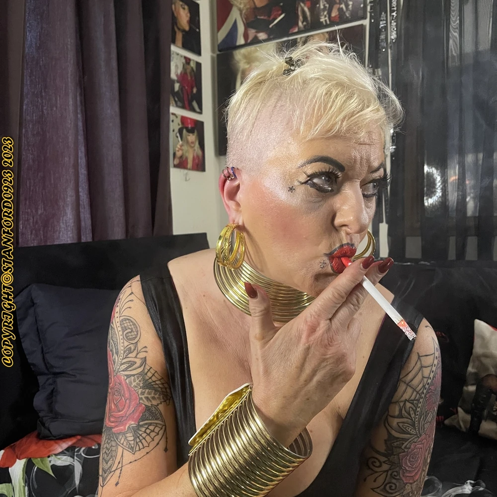 BAD AUNTIE SMOKING  #16
