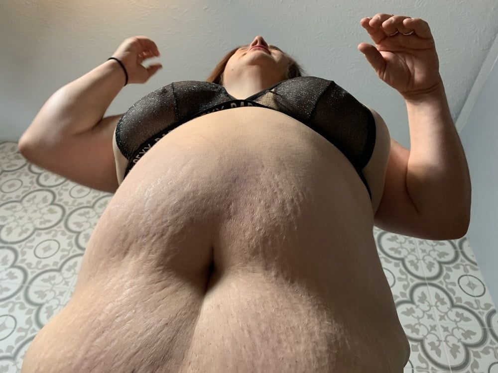 Sexy BBW Stripping Before Sucking Dick #27