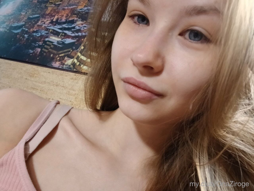 Amanda Free Photos #8