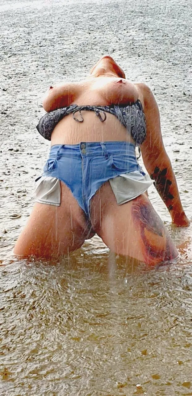 My wet hot body in the lake in heavy rain