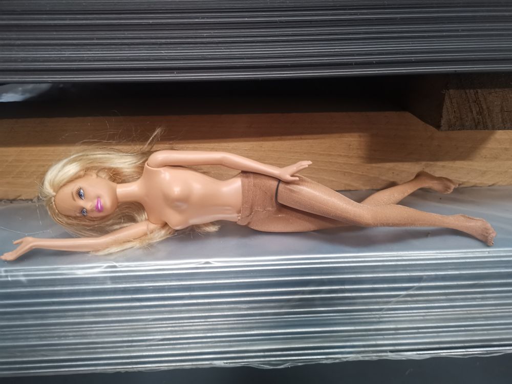 Sexy Barbie doll pantyhose at work 