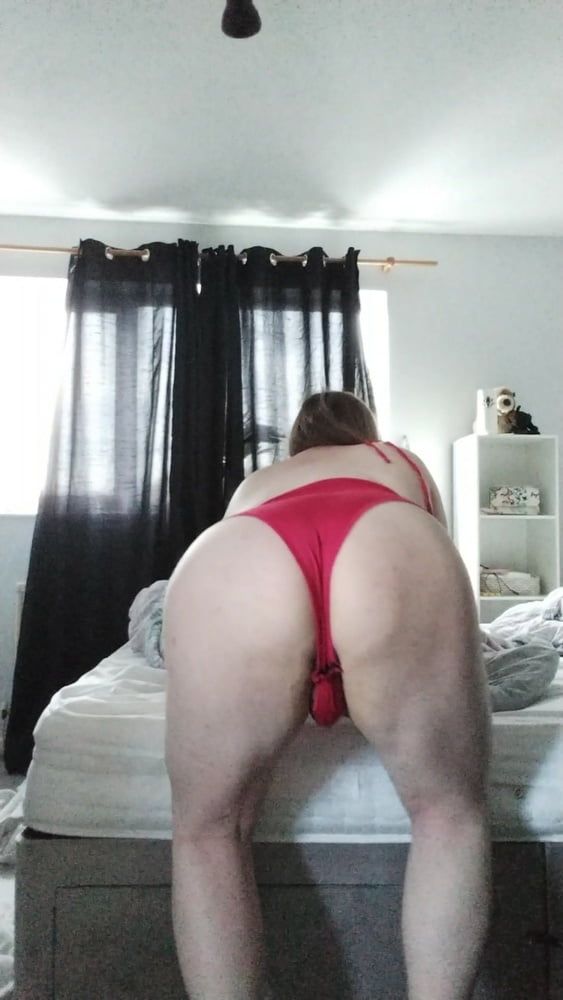 My enormous BBW curves in a sexy red singlet! #25
