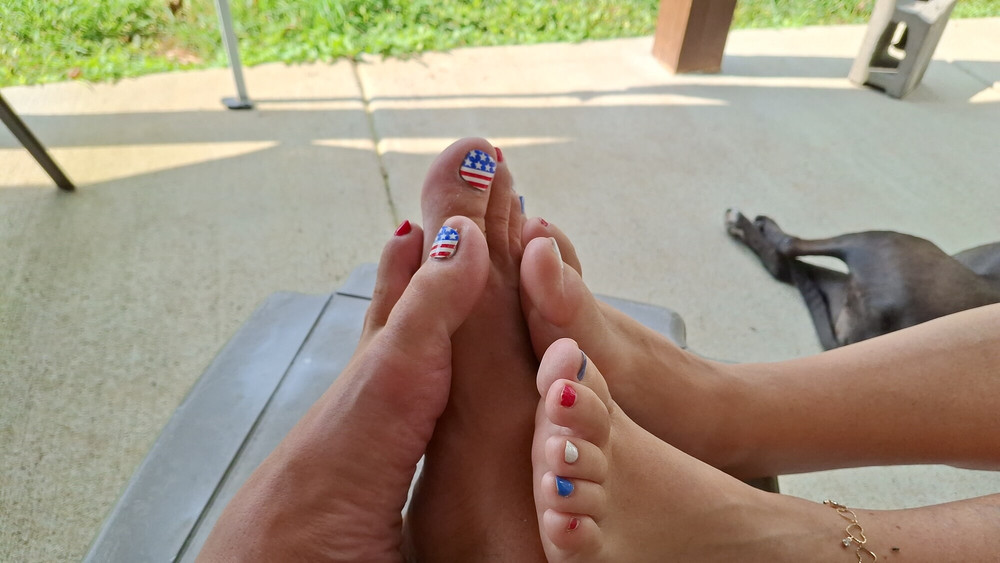 Our patriotic toes in the sun #8