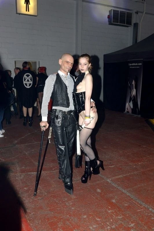 Maester Christ-OFF &amp; MademoisellHell Erotica Beurs Brussels  #18