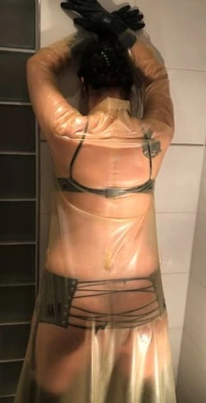 latex in shower         