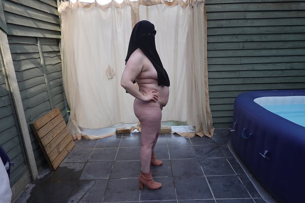 Nude in Niqab in ankle boots #5