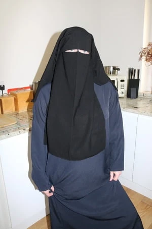 burqa         